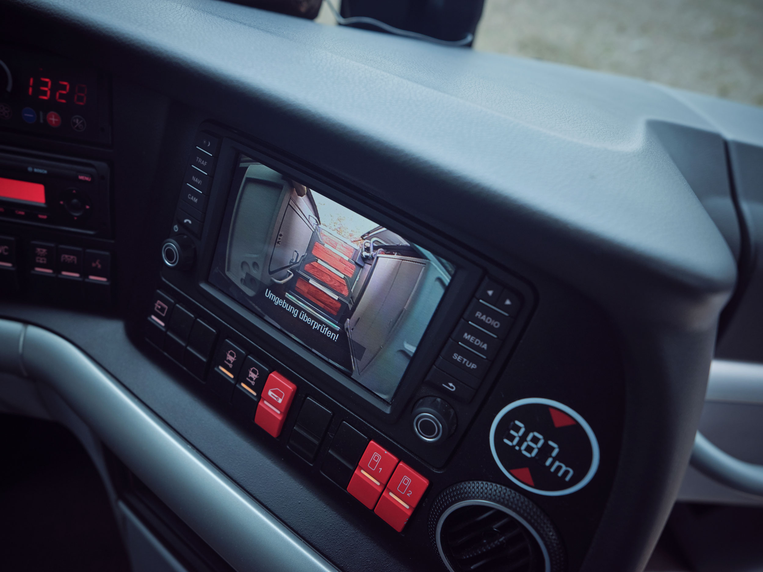 Cockpit eines Reisebusses der agt