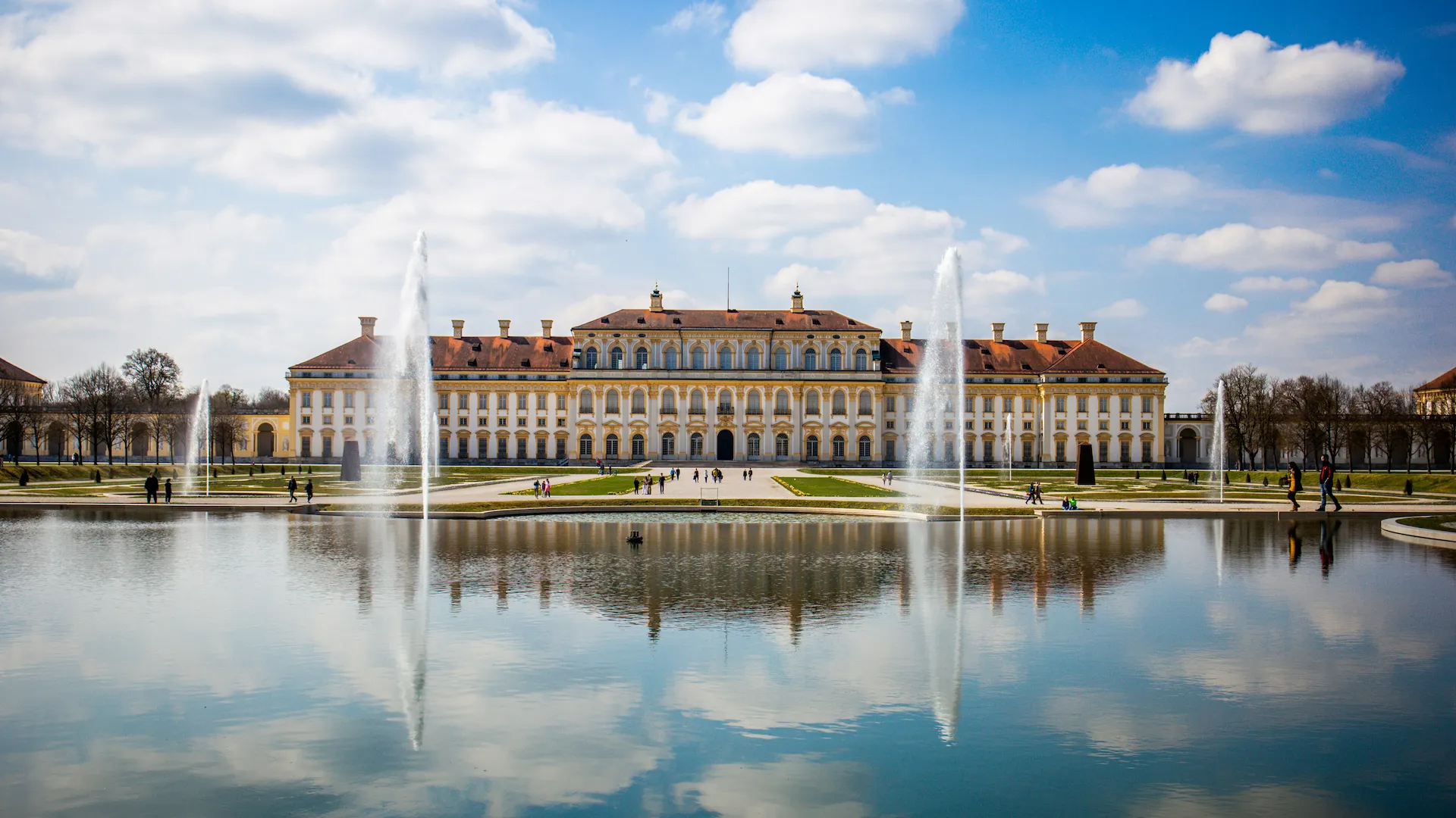 Schloss-Muenchen